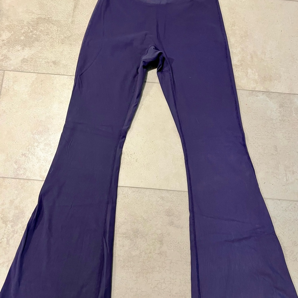 BuffBunny Deep Purple Leggings